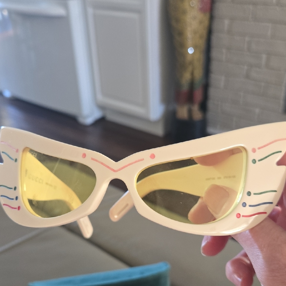 Gucci Cream Sunglasses with Yellow Lenses